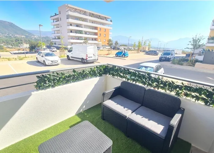Apartamento T2 With Terrace Ajaccio (Corsica)